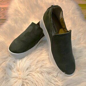 💗 Steve Madden Zayna Green Camo Platform Slip-On Shoes Size 6